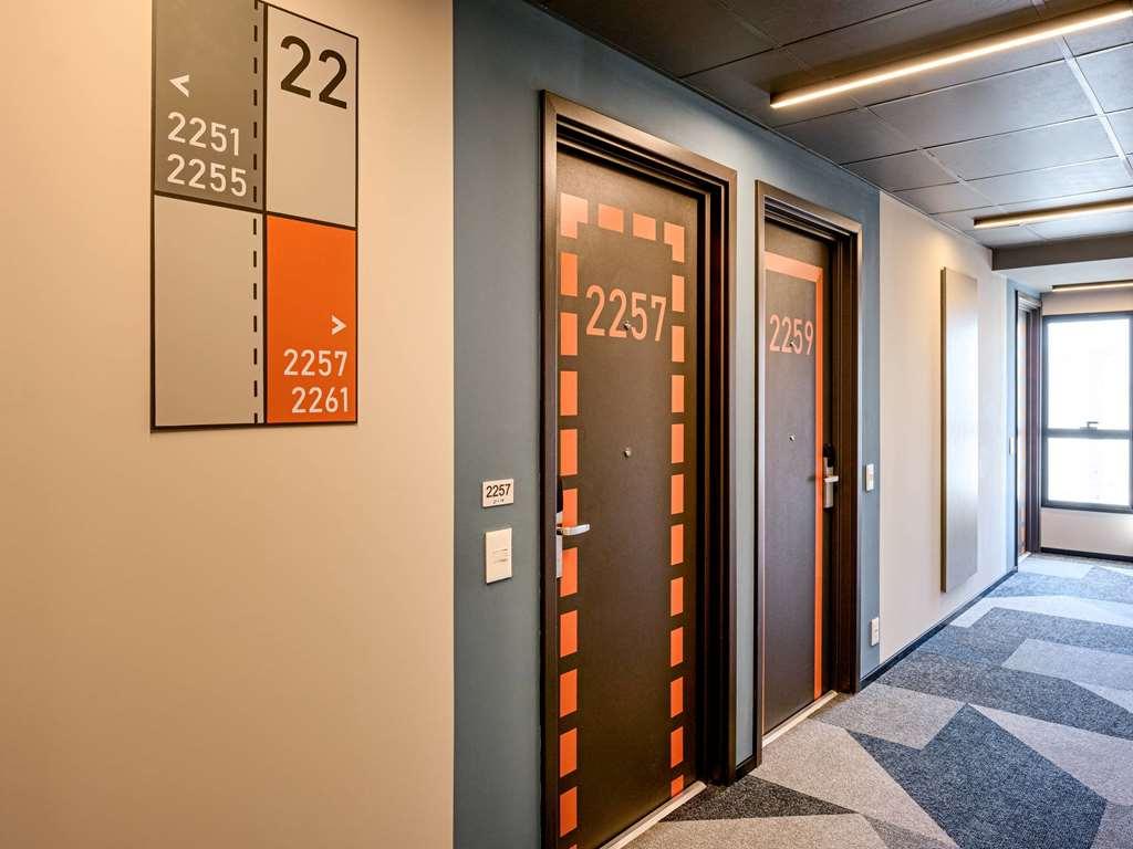 Ibis 3*